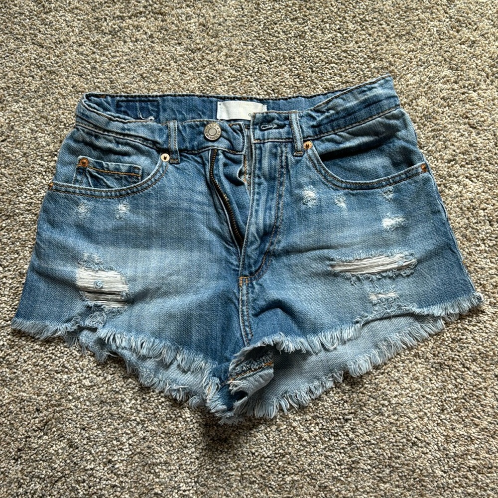Garage festival jean shorts